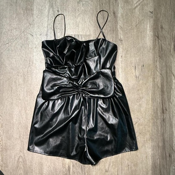 The Unbranded Brand Dresses & Skirts - Day+Moon Black Faux Leather Mini Dress Bow Detail Size M Going Out Party